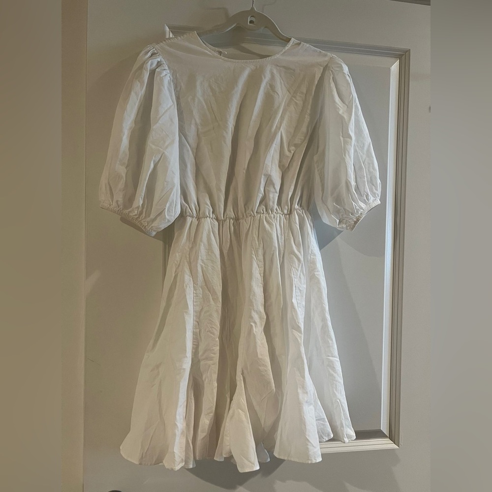 Rhode white dress size SMALL. NEVER WORN BRAND NEW